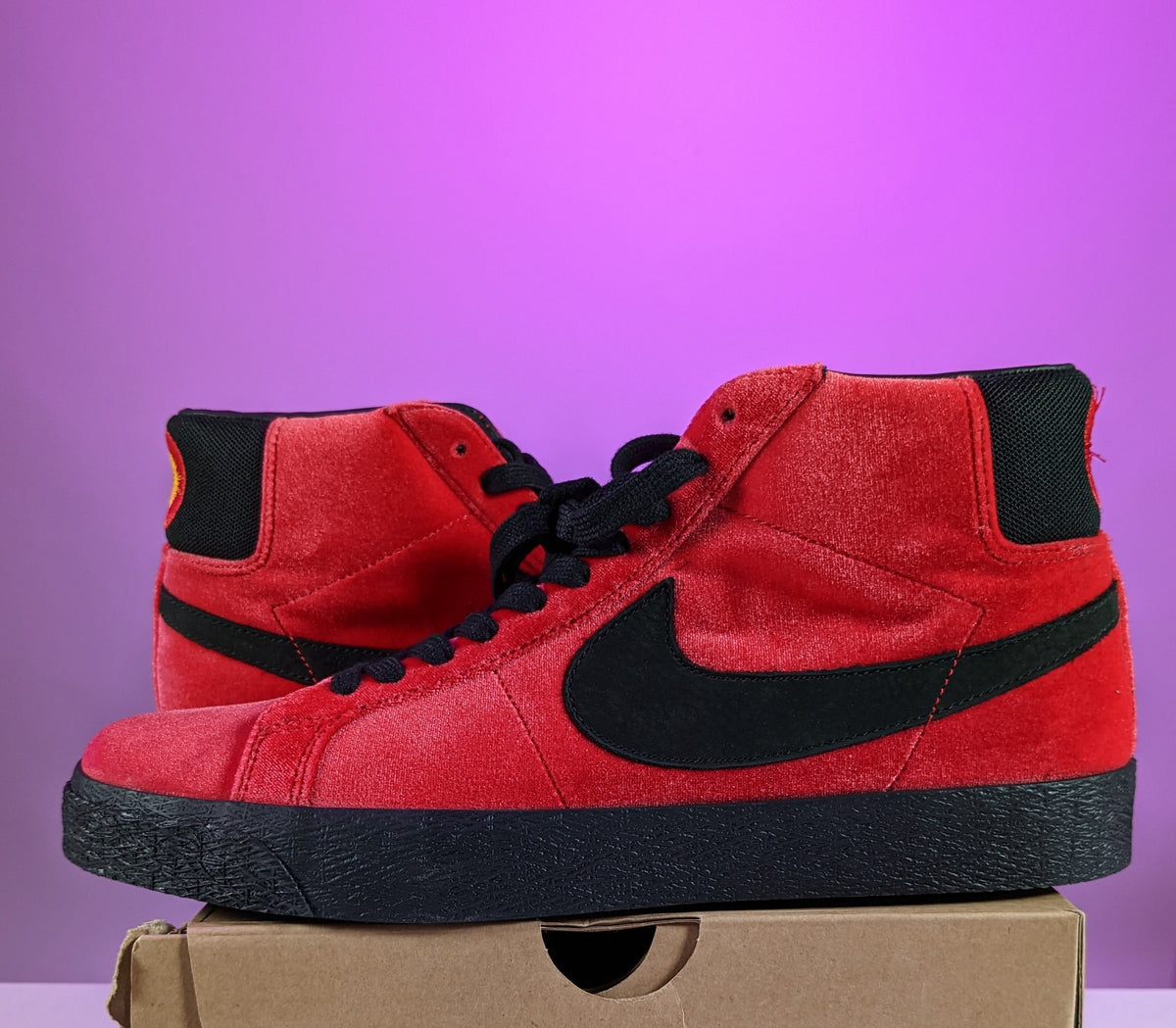 kevin and hell nike blazer